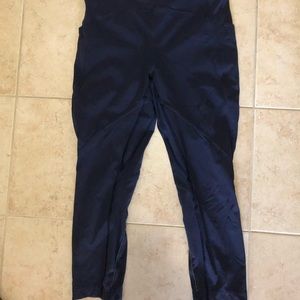 Lululemon Navy Running Tight 21”